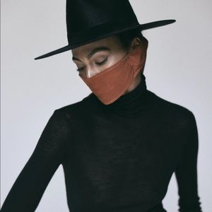 Janessa Leone face covering